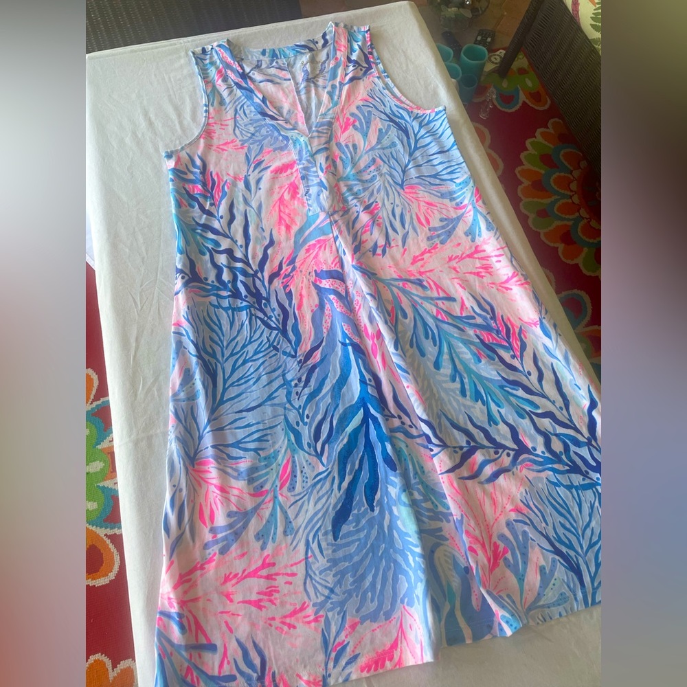 Lilly Pulitzer sun dress blue pink white perfect condition